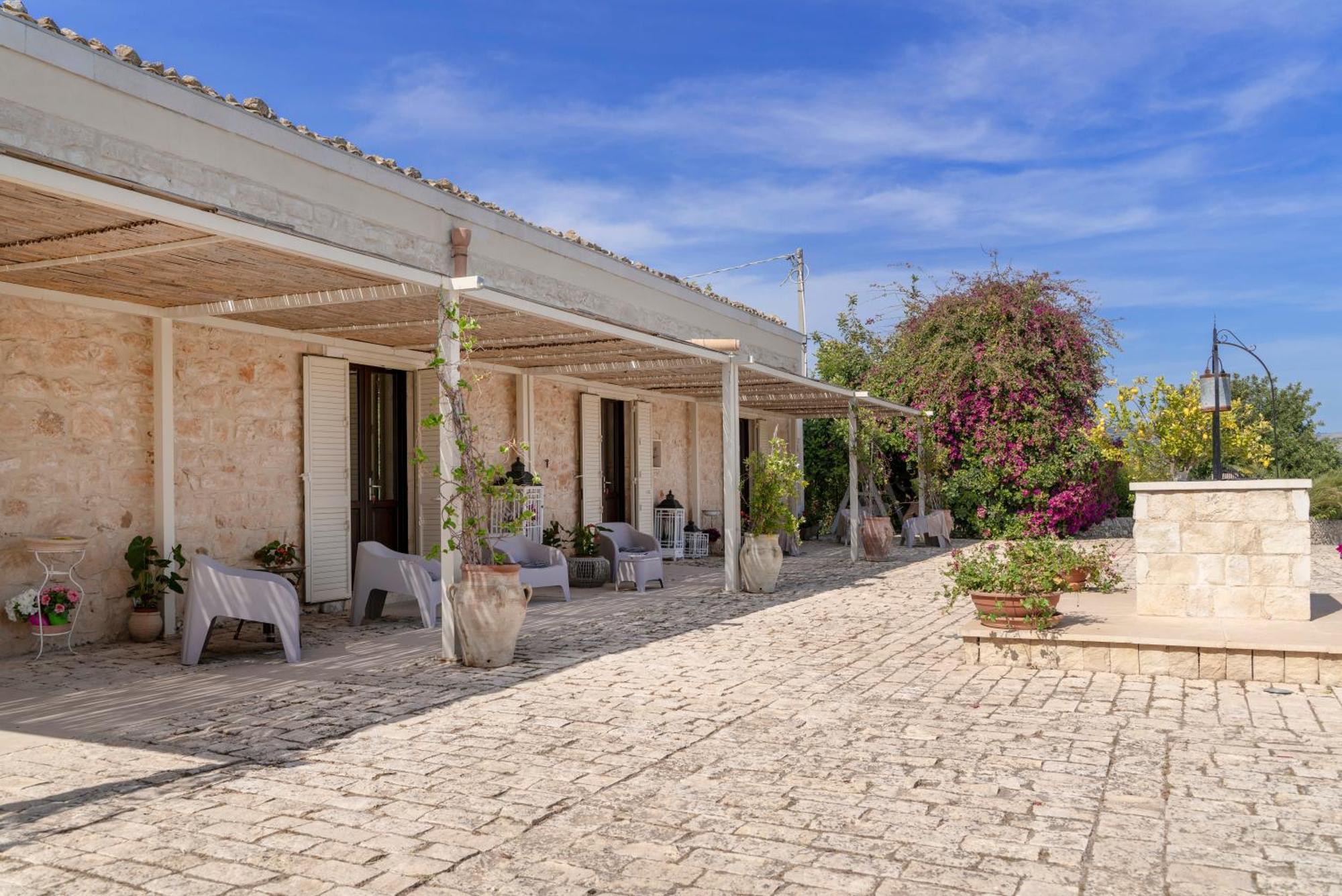 Baglio Donna Concetta Villa Noto Exterior photo